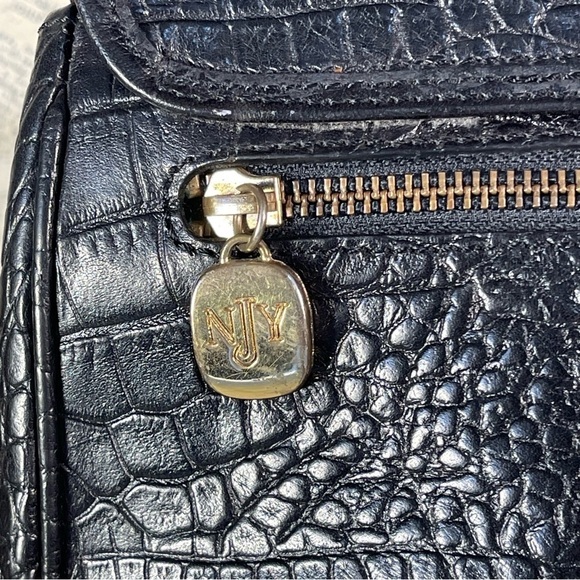 NJY croc embossed leather crossbody bag - Picture 8 of 11
